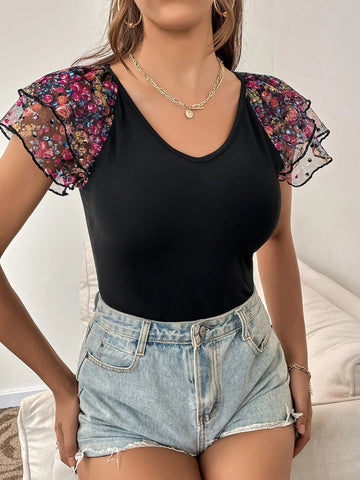 Privé Contrast Floral Print Mesh Layered Sleeve Tee