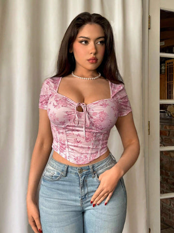 Crop Printed T-Shirt With Front Drawstring