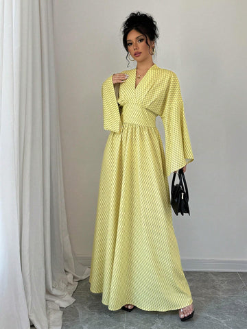 Elegant Rhombus Printed Flare Sleeve Loose V-Neck Cinched Waist High-Low Dress, Autumn
