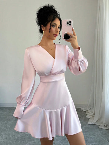 Elegant V-Neck Solid Color Long Sleeve Cinched Waist Dress, Autumn