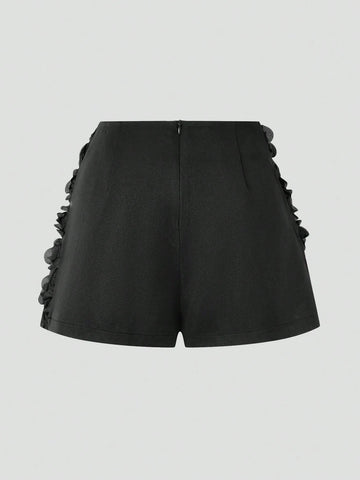 Privé Fashionable 3D Floral Design Solid Color Skort