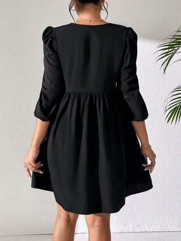 Front Lace-Up Hollow Out Puff Sleeve Mini Dress