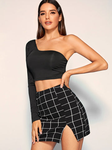 Privé Grid Front Slit Bodycon Mini Skirt
