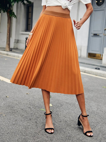 Privé High Waist Pleated Skirt