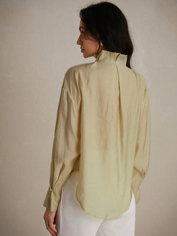 Privé Ladies' Casual Solid Color Pleated Stand Collar Long Sleeve Shirt