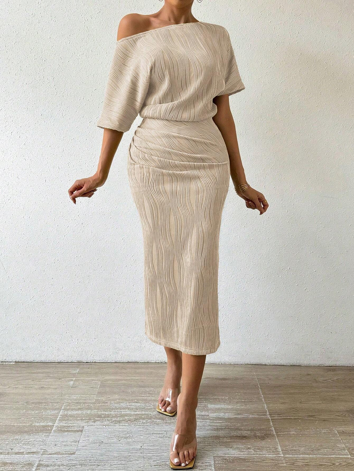 Ladies' Elegant One Shoulder Dress