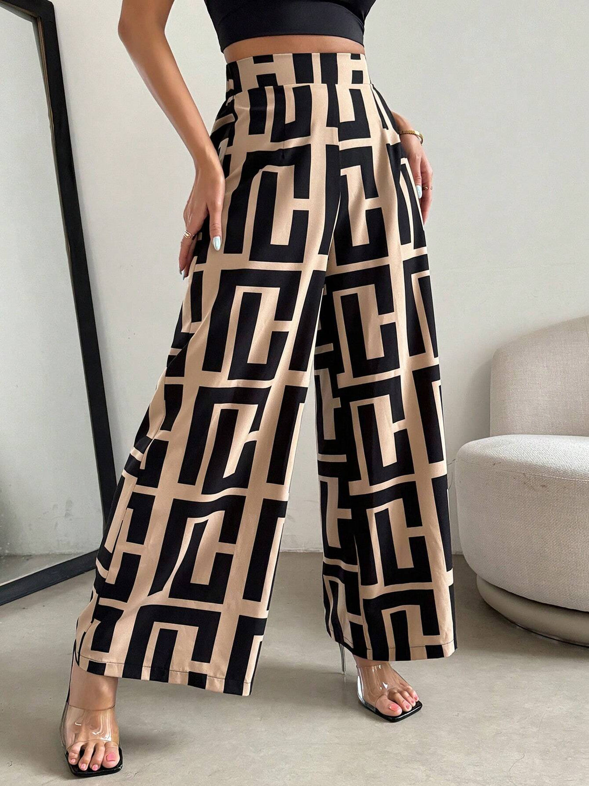Privé Loose Geometric Color Block Printed Summer Casual Wide Leg Pants For Women