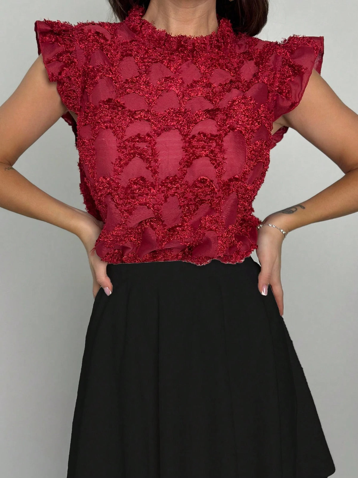 Privé New Style Valentine's Day Elegant & Romantic Women's Laser Cut Sheer Puff Sleeve Ruffle Hem Red Blouse