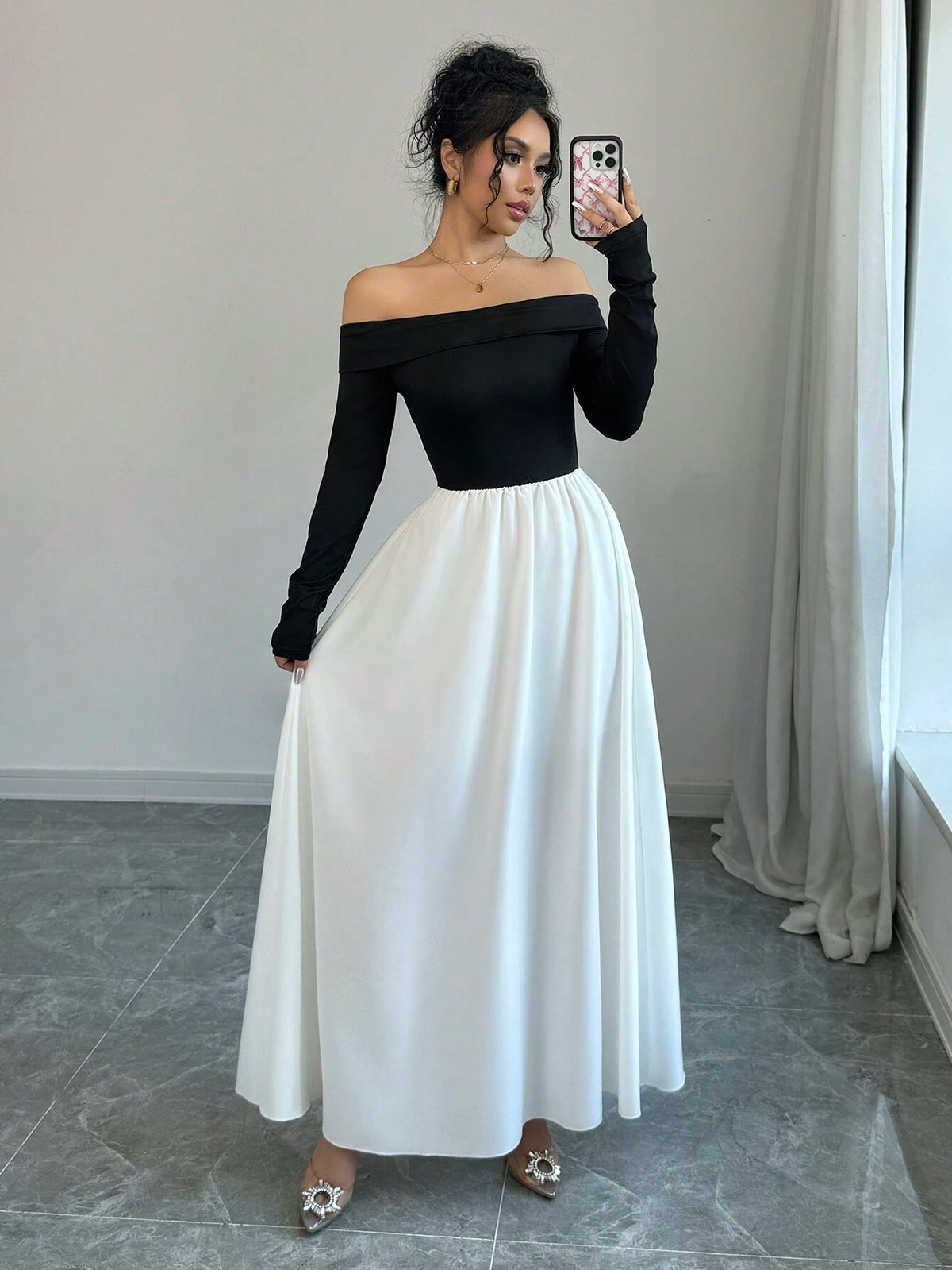 Off Shoulder Color-Blocking Dress