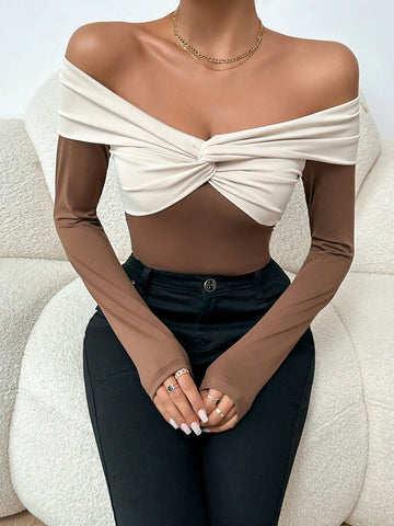 One Shoulder Color-Block Twist Detail Elegant Bodysuit For Women