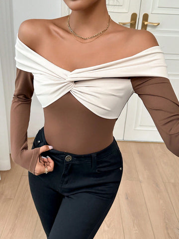 One Shoulder Color-Block Twist Detail Elegant Bodysuit For Women