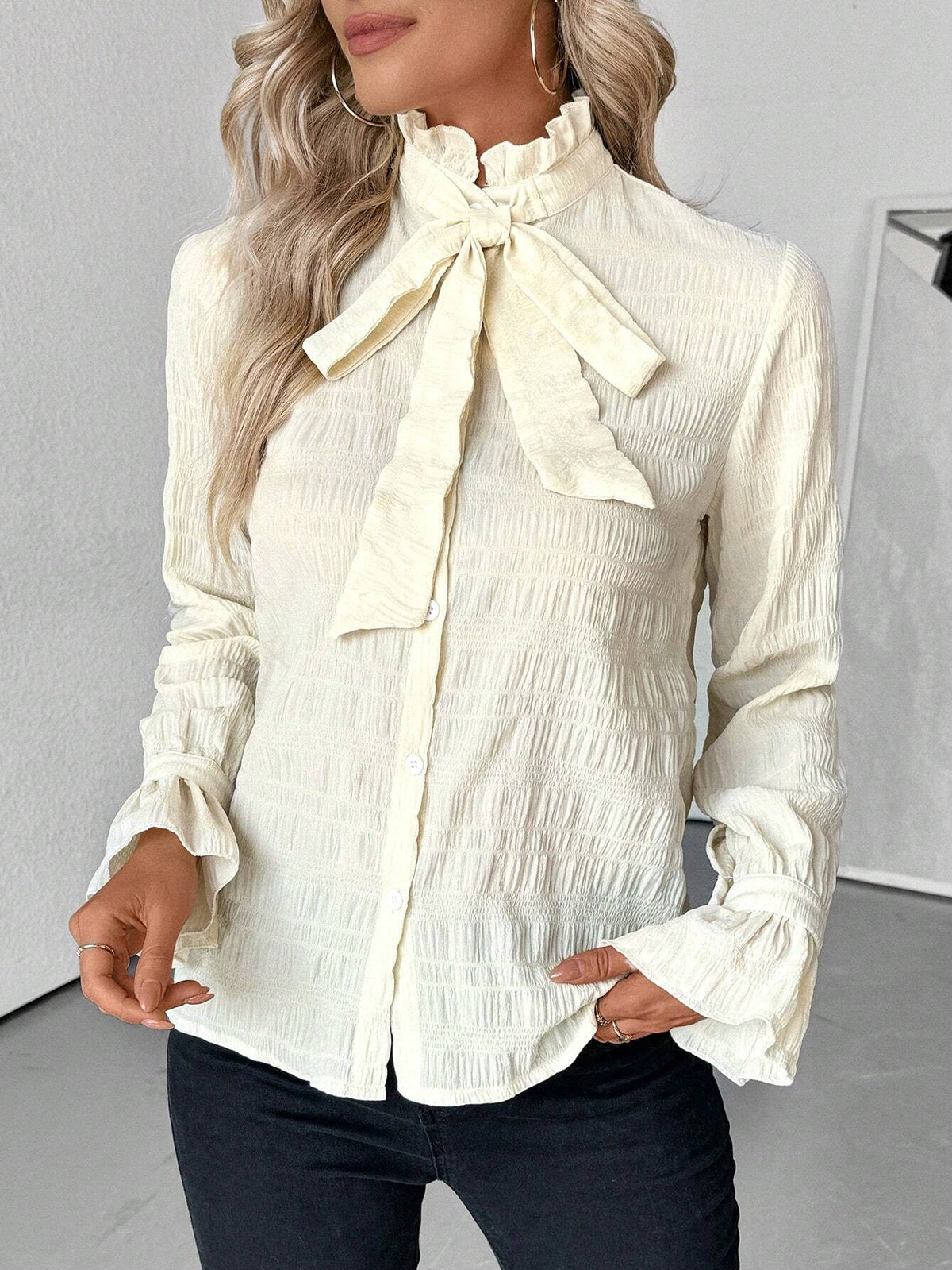 Privé Plain Color Bowknot Versatile Blouse, Spring & Autumn