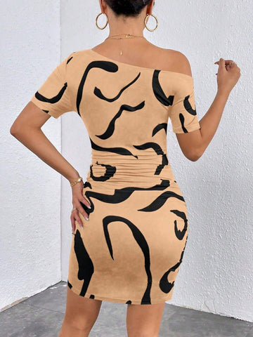 Random Printed Off-Shoulder Ruched Bodycon Dress