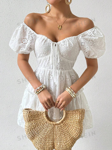 Solid Color Hollow Out Embroidery Bubble Sleeve Dress