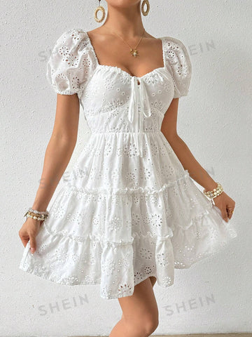 Solid Color Hollow Out Embroidery Bubble Sleeve Dress