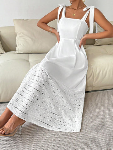 Solid Color Splicing Hollow Out Embroidery Sleeveless Dress