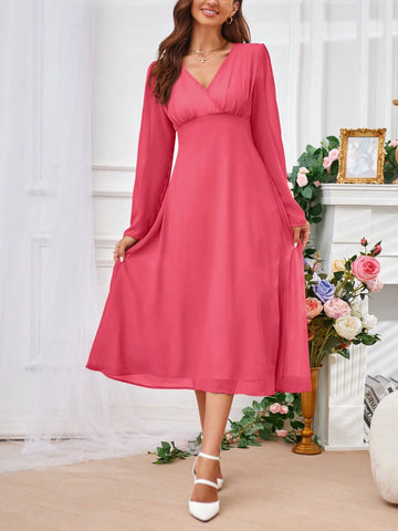 Solid Color V-Neck Waist-Hugging Long Sleeve Dress