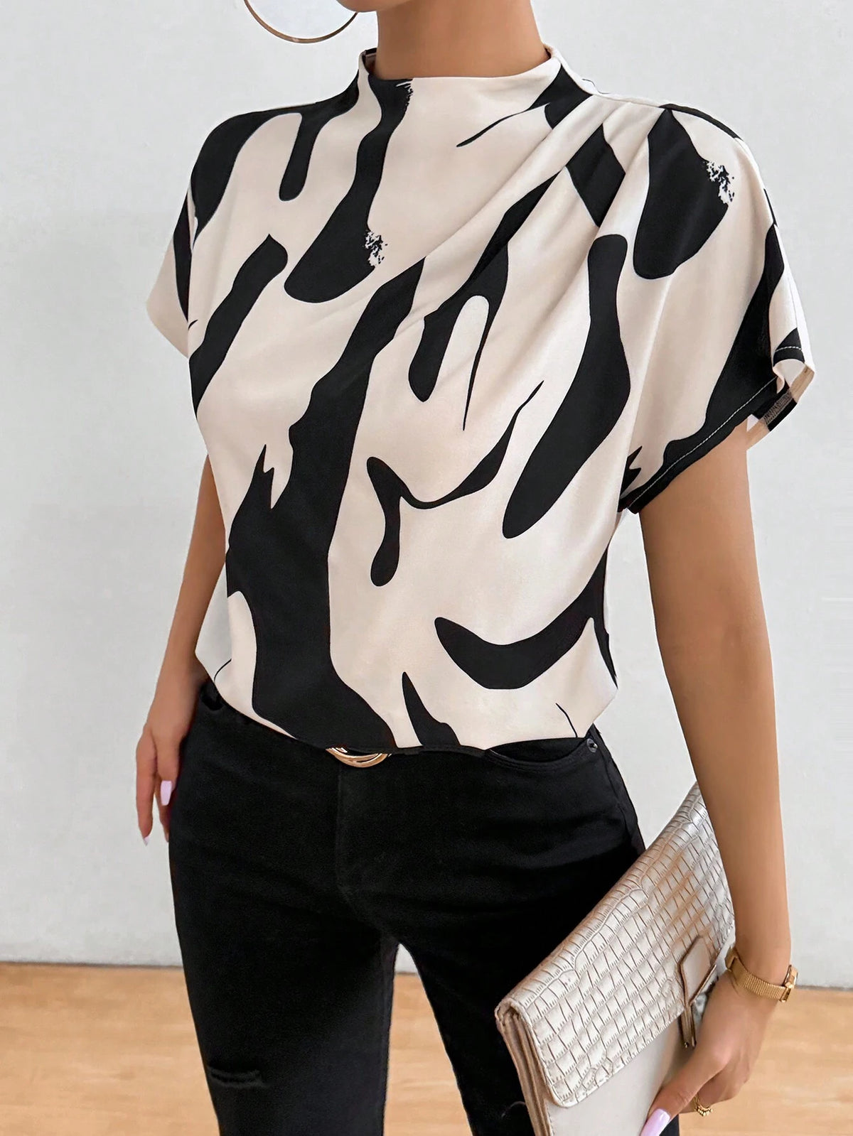 Privé Summer Casual Color Block Printed Stand Collar Batwing Sleeve Shirt