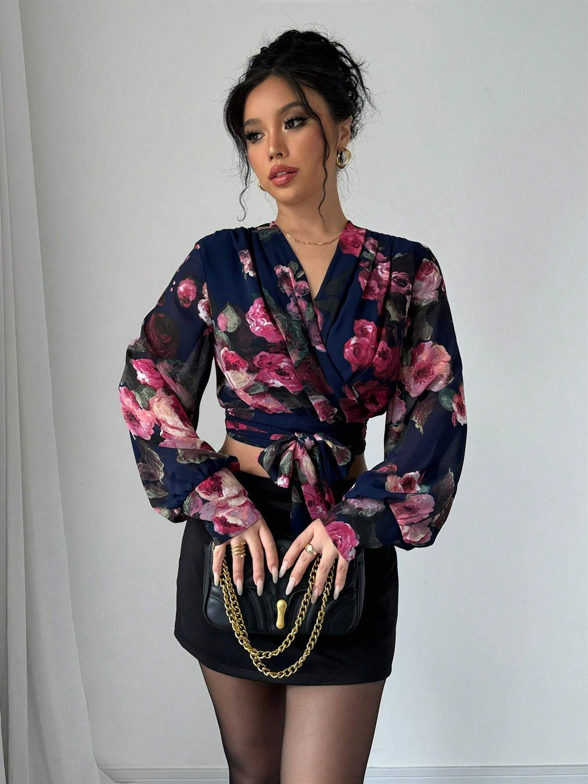 Privé V-Neck Long Sleeve Criss-Cross Tie Waist Floral Print Crop Women Shirt
