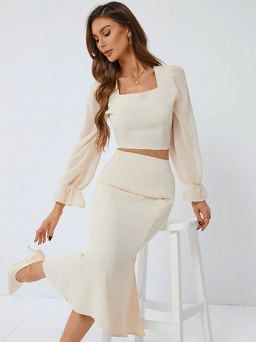 Women'S 2pcs Set - Ruffled Short Sleeve Crop Top And Skirt