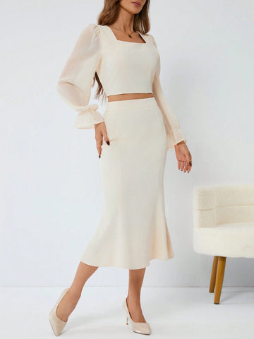 Women'S 2pcs Set - Ruffled Short Sleeve Crop Top And Skirt