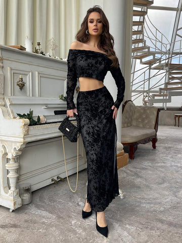 Women'S Floral Flocked Off Shoulder Top And Skirt Set