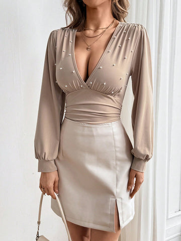 Women'S Pearl & Bead Decor Deep V-Neck Lantern Sleeve Bodysuit