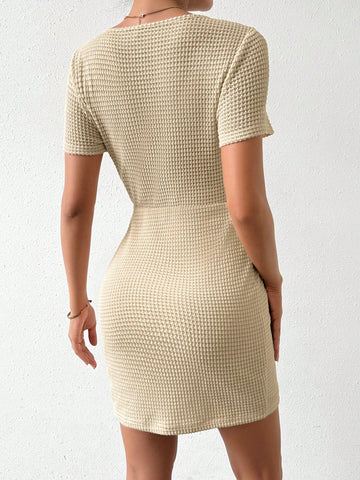 Women'S Round Neck Short Sleeves Wrap Hem Pleated Dress