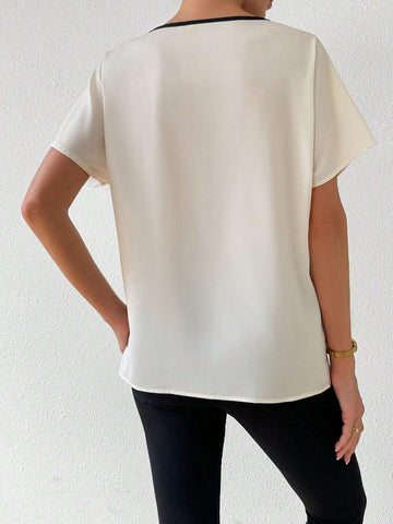 Privé Women Casual Color Block Batwing Sleeve Shirt With Face Print For Spring/Summer