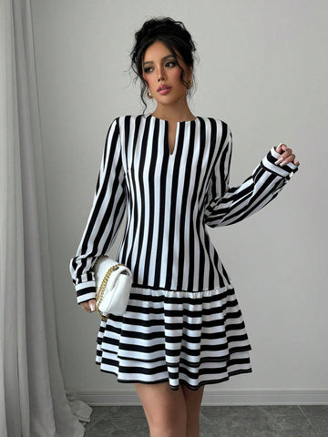 Women Casual Striped Print Cutout Neckline Lantern Sleeve Ruffle Hem Mini Dress