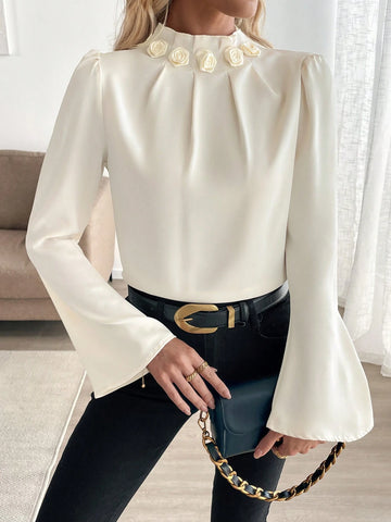 Privé Women Elegant Commuter Long Sleeve Stand Collar Flare Cuff Glossy Woven Light Peach Blouse,