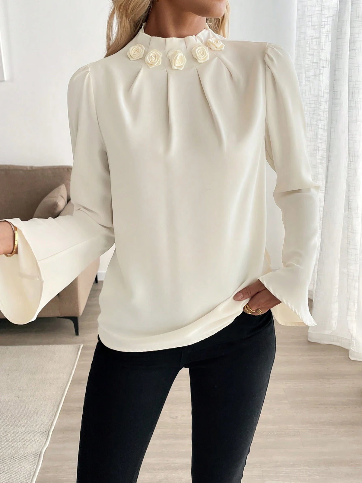 Privé Women Elegant Commuter Long Sleeve Stand Collar Flare Cuff Glossy Woven Light Peach Blouse,