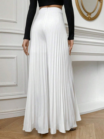 Privé Women Elegant Pearl Decorated Pleated Wide Leg Pants For Summer Vacation