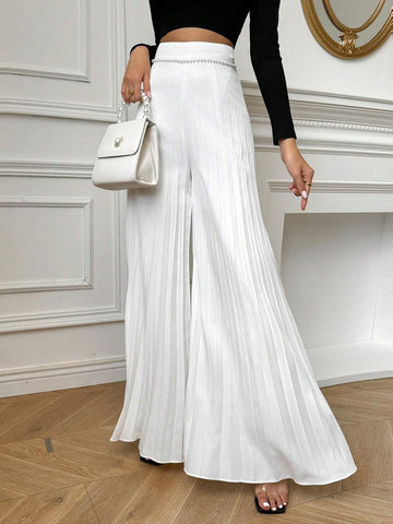 Privé Women Elegant Pearl Decorated Pleated Wide Leg Pants For Summer Vacation