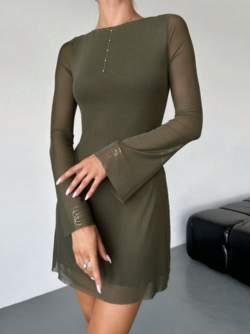 Women Elegant Sexy Mini Dress Olive Green Boat Neck Flared Sleeves Waist Fitted A-Line Mini Dress