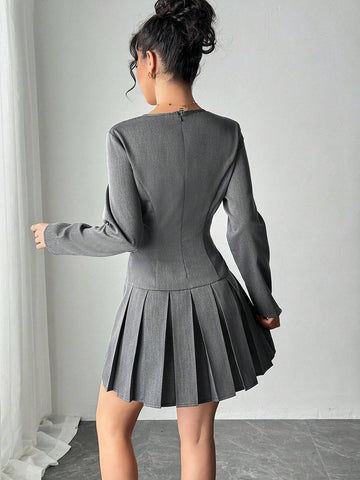Women Elegant V-Neck Pleated Casual Mini Dress