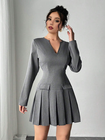 Women Elegant V-Neck Pleated Casual Mini Dress