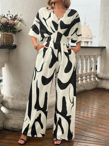 Women Fashionable Black And White Color Blocking Mid-Sleeved Jumpsuit