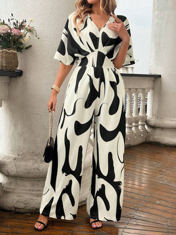 Women Fashionable Black And White Color Blocking Mid-Sleeved Jumpsuit