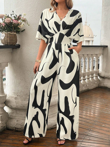 Women Fashionable Black And White Color Blocking Mid-Sleeved Jumpsuit