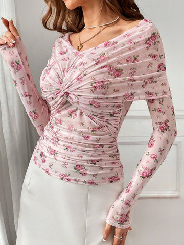 Privé Women Romantic Pink Floral Print Knitted Long Sleeve T-Shirt For Valentine's Day, Dating And Parties