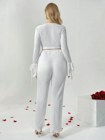 Women Valentine's Day Pleated Texture Flare Sleeve Crop Top With Tie Detail & High Waist Wide Leg Pants Set