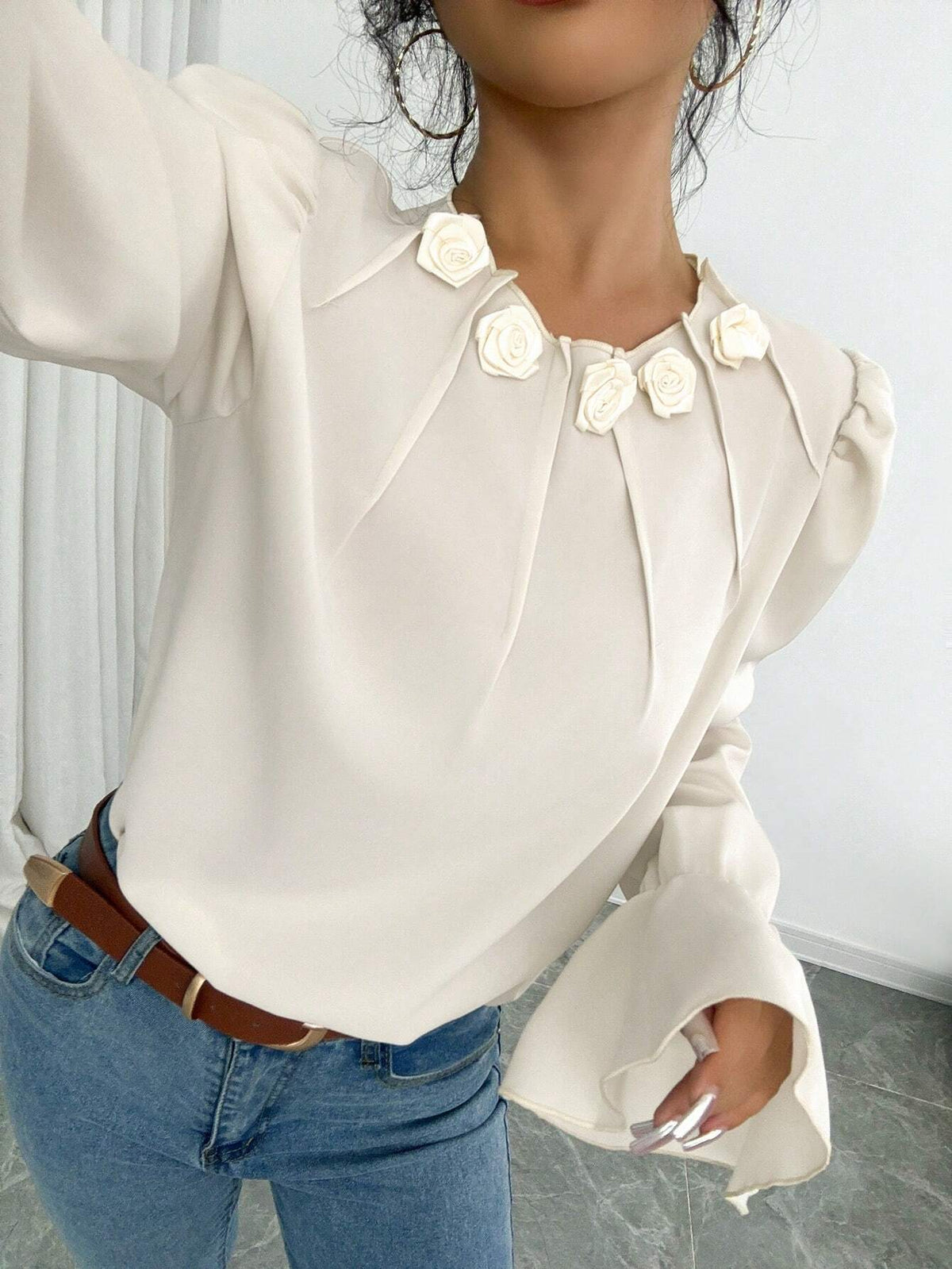 Privé Women's Autumn/Winter Fashion Casual Blouse, Straight Shoulder Long Sleeve, Flared Cuff, Front Placket Fold, 3D Flower