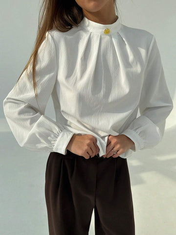 Privé Women's Autumn/Winter New White Collared Ruched Metal Decor Elegant Office Fitted Shirt