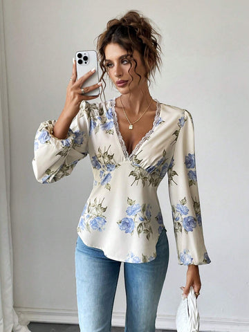 Privé Women's Autumn Elegant Floral Print Contrast Lace V-Neck Lantern Sleeve Blouse