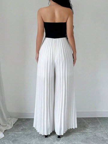 Women's Black And White Color Block Strapless Backless Jumpsuit With Waistband And Pleats, Elegant And Graceful