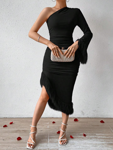 Women's Christmas/Valentine's Day Feather Patchwork One Shoulder Flare Sleeve Bodycon Dress