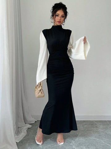 Women's Colorblock Splice Stand Collar Long Sleeve Minimalist Long Casual Dress