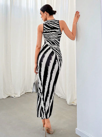 Women's Commute & High Street Style Zebra Stripe Black And White Knit Printed Vest Dress, Slim Fit, Long Enough To Cover The Hip