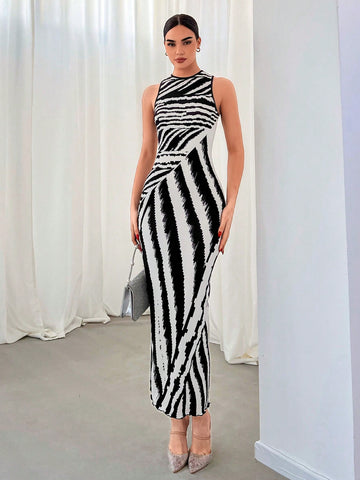 Women's Commute & High Street Style Zebra Stripe Black And White Knit Printed Vest Dress, Slim Fit, Long Enough To Cover The Hip